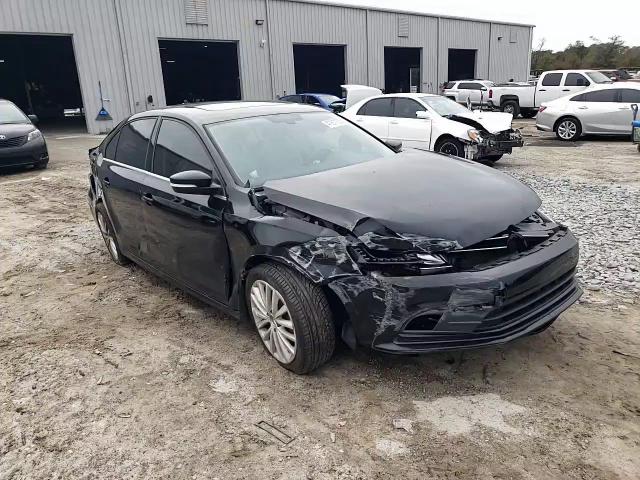 2016 Volkswagen Jetta - Image 11