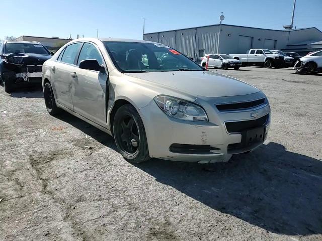 2011 Chevrolet Malibu - Image 13