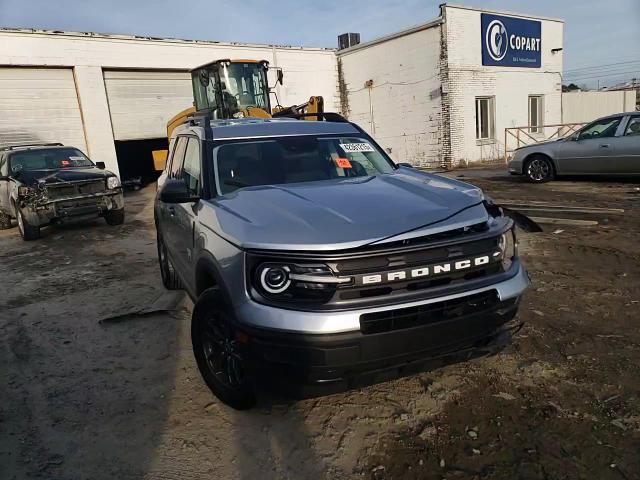 2023 Ford Bronco - Image 12