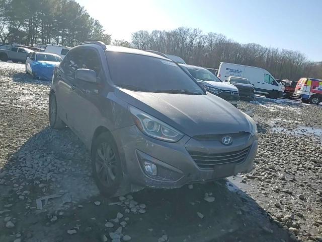 2015 Hyundai Tucson - Image 11