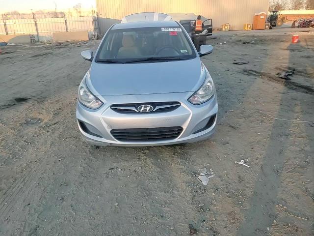 2013 Hyundai Accent - Image 11