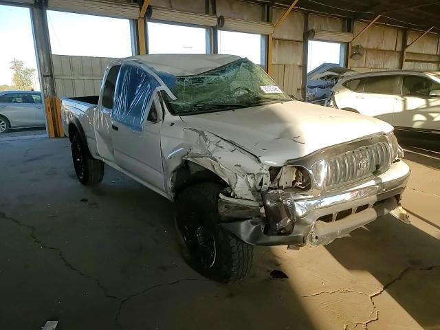 2001 Toyota Tacoma - Image 11