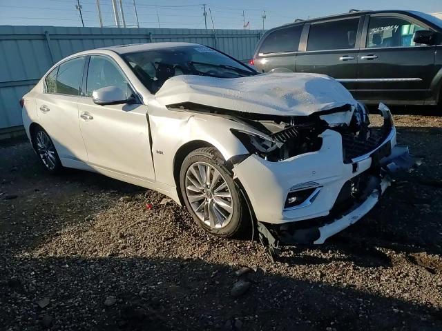 2018 Infiniti Q50 - Image 14