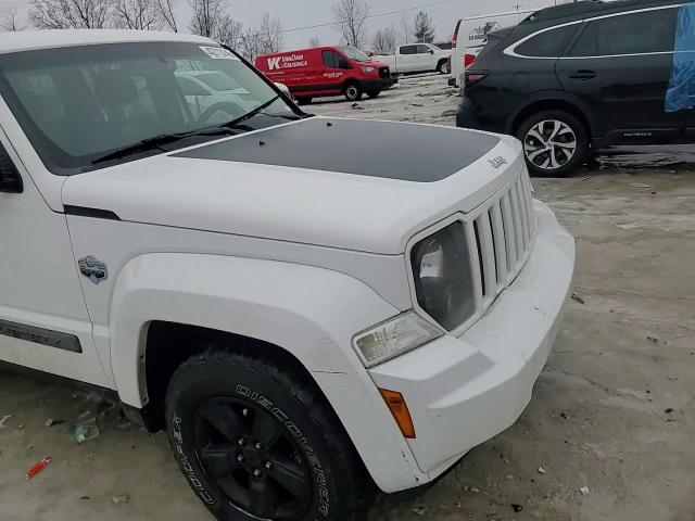 2012 Jeep Grand Cherokee - Image 10