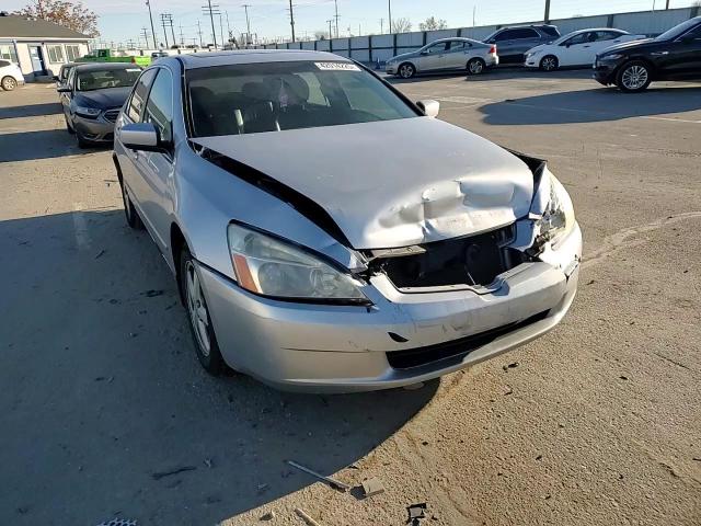 2005 Honda Accord - Image 10