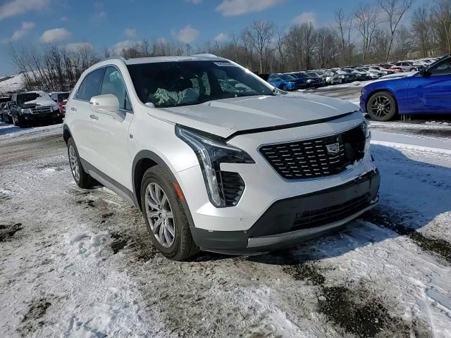 2019 Cadillac XT4 - Image 11