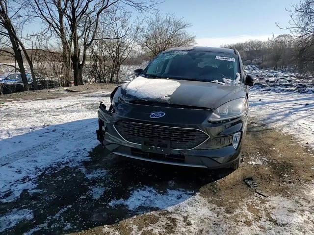 2021 Ford Escape - Image 11