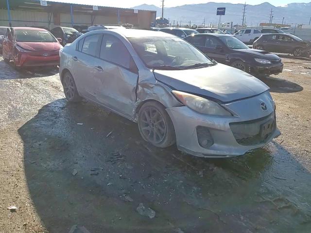 2012 Mazda 3 - Image 11