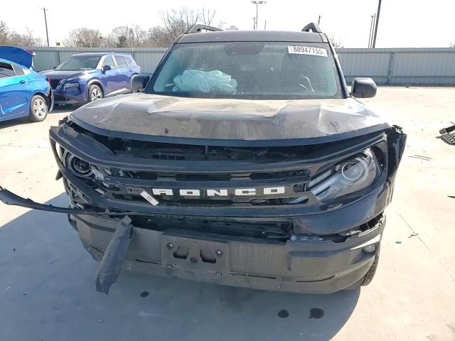 2022 Ford Bronco - Image 12