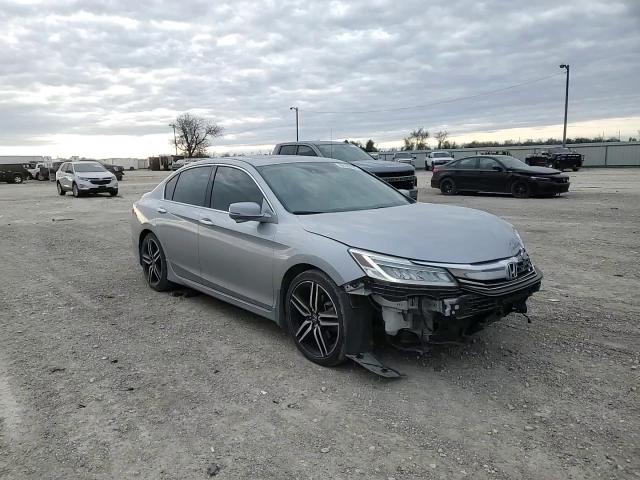 2017 Honda Accord - Image 11