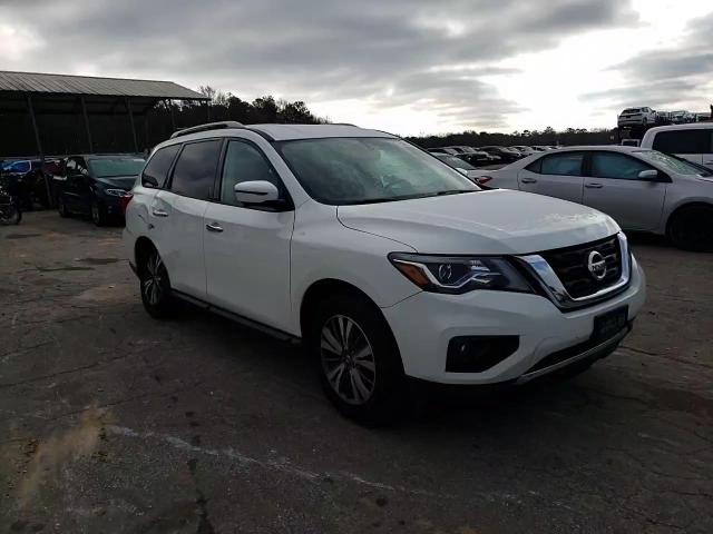 2019 Nissan Pathfinder - Image 14