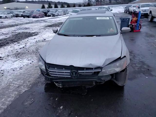 2014 Volkswagen Passat - Image 11