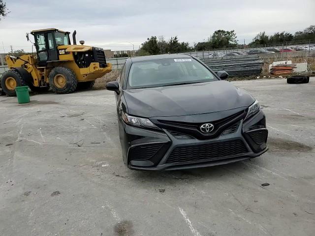 2021 Toyota Camry - Image 10