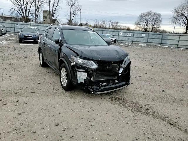 2017 Nissan Rogue - Image 12