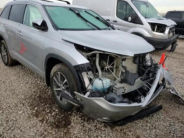 2018 Toyota Highlander Se VIN: 5TDKZRFH2JS547219 Lot: 87861375