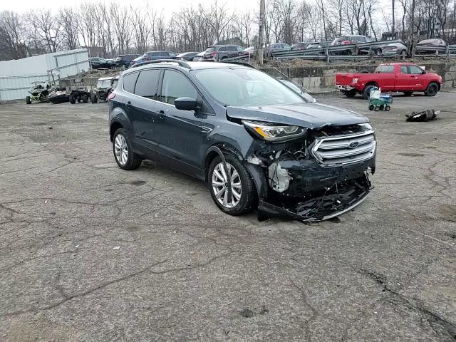 2019 Ford Escape - Image 12