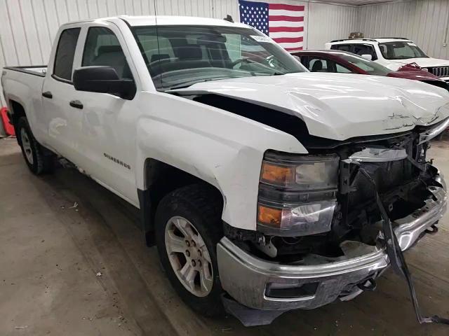 2014 Chevrolet Silverado - Image 10