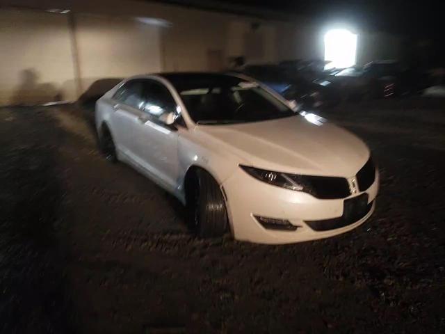 2014 Lincoln MKZ - Image 13
