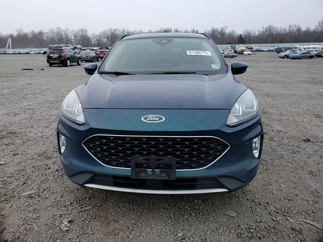 2020 Ford Escape - Image 12
