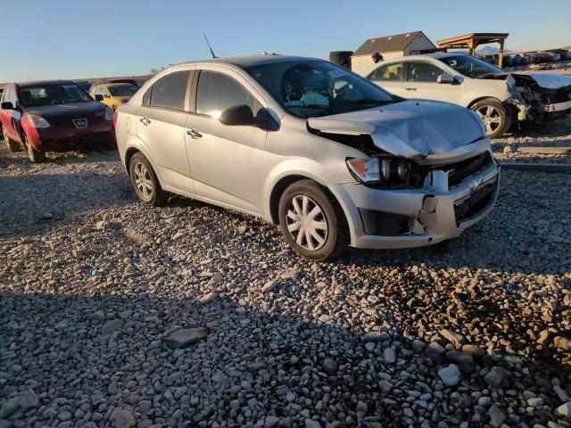 2012 Chevrolet Sonic - Image 13