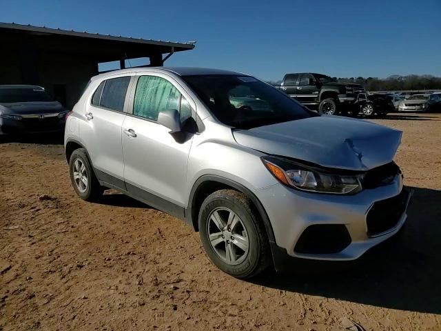 2020 Chevrolet Trax - Image 12