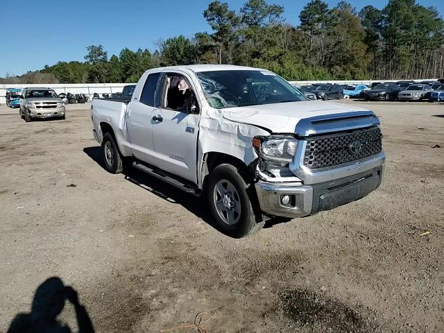 2021 Toyota Tundra - Image 11