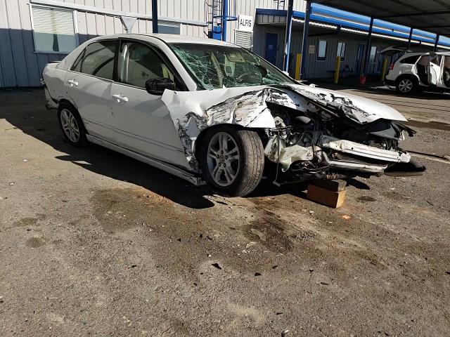 2007 Honda Accord - Image 10