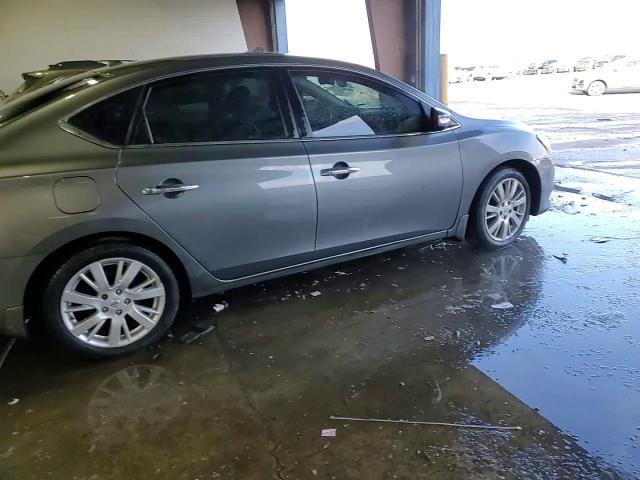 2015 Nissan Sentra - Image 13