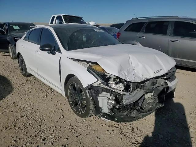 2022 Kia K5 - Image 11