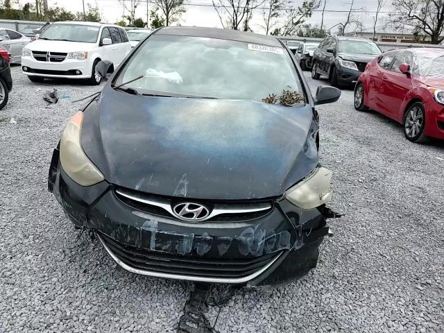 2013 Hyundai Elantra - Image 10