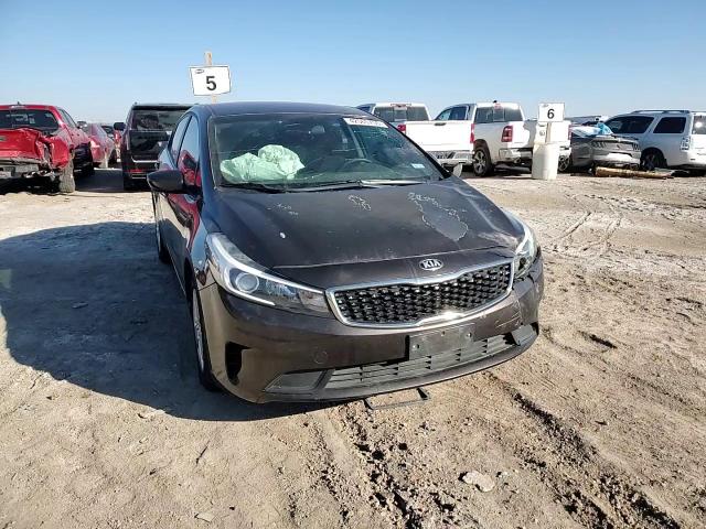2018 Kia Forte - Image 11