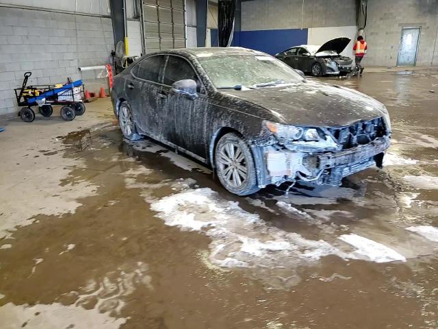 2014 Lexus ES - Image 11