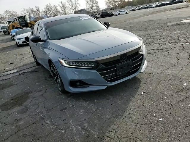 2022 Honda Accord - Image 11