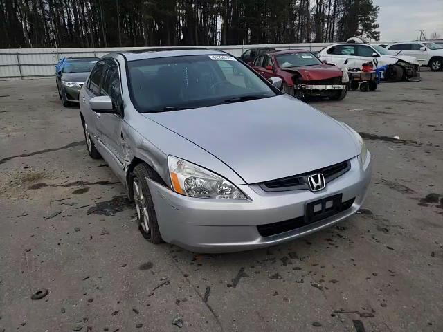 2003 Honda Accord - Image 10