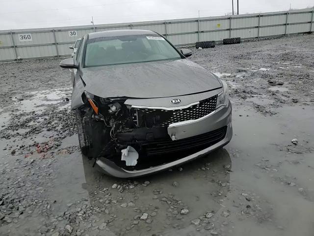 2016 Kia Optima - Image 10