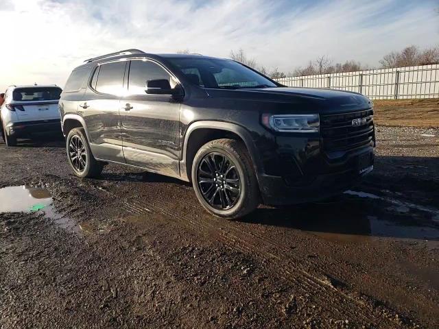 2022 GMC Acadia - Image 12