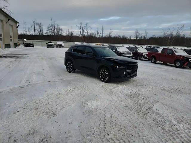 2023 Mazda CX-5 - Image 11