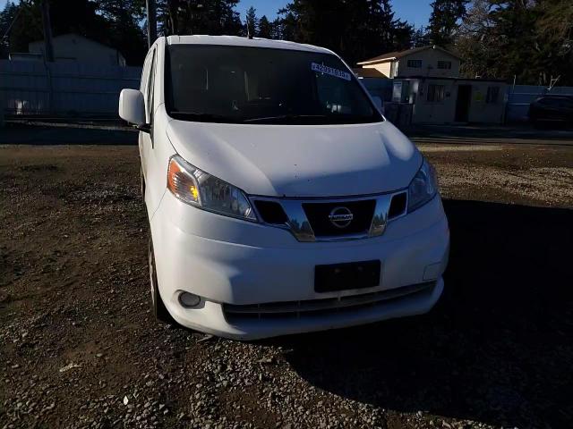 2015 Nissan NV - Image 12
