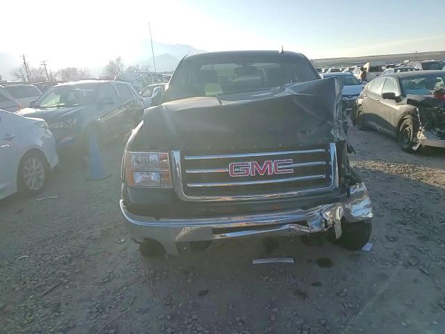 2013 GMC Sierra - Image 11