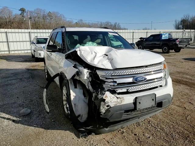 2013 Ford Explorer - Image 11
