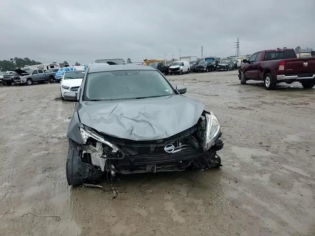 2014 Nissan Sentra - Image 10