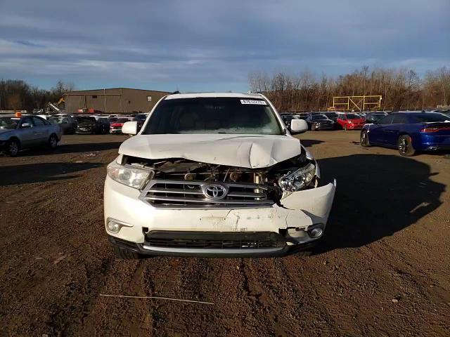 2011 Toyota Highlander - Image 12