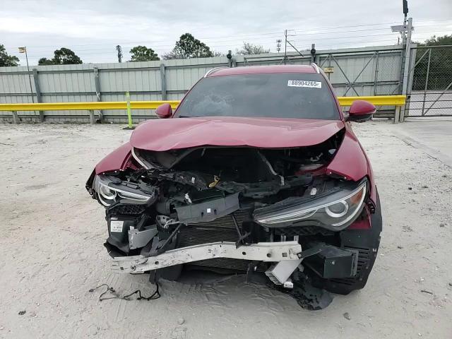 2019 Alfa Romeo Stelvio - Image 11