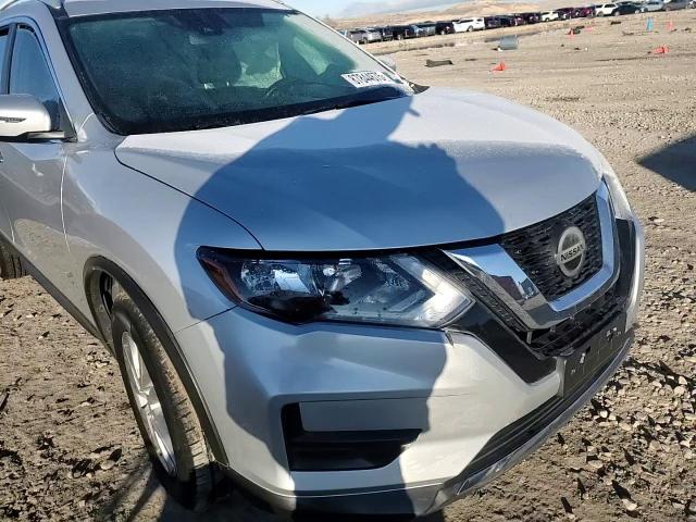 2019 Nissan Rogue - Image 11