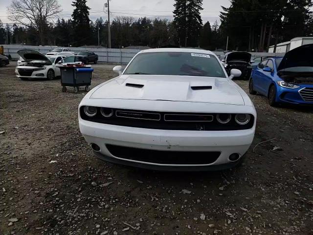 2017 Dodge Challenger - Image 10