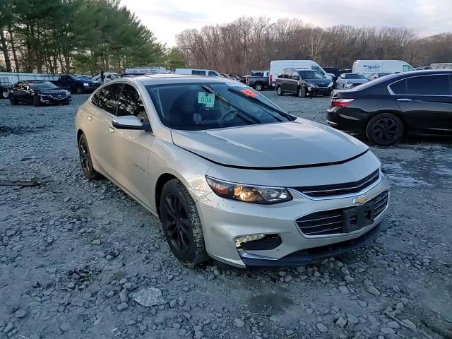2016 Chevrolet Malibu - Image 10