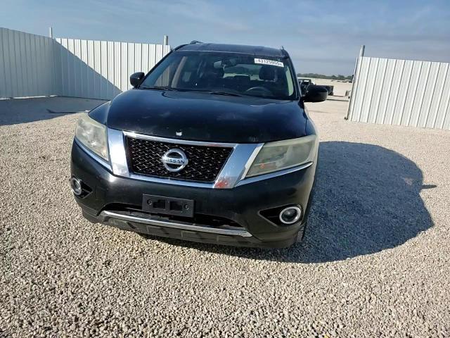 2015 Nissan Pathfinder - Image 14