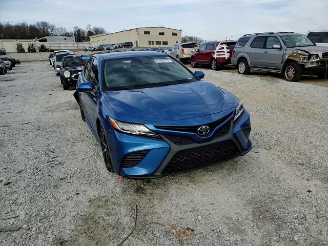 2020 Toyota Camry - Image 11