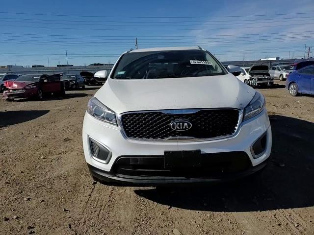 2016 Kia Sorento - Image 10