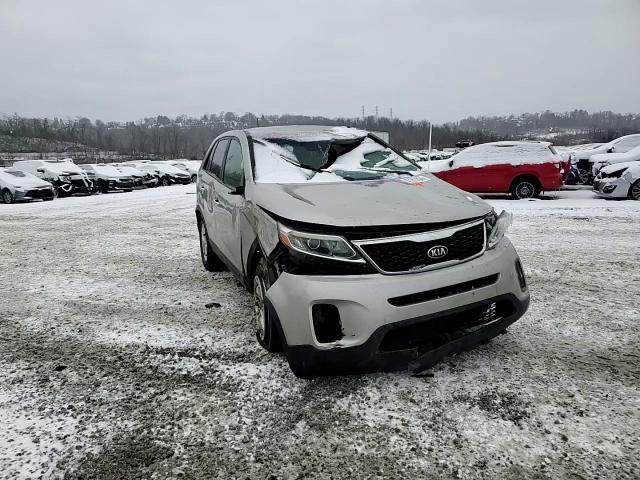 2014 Kia Sorento - Image 12